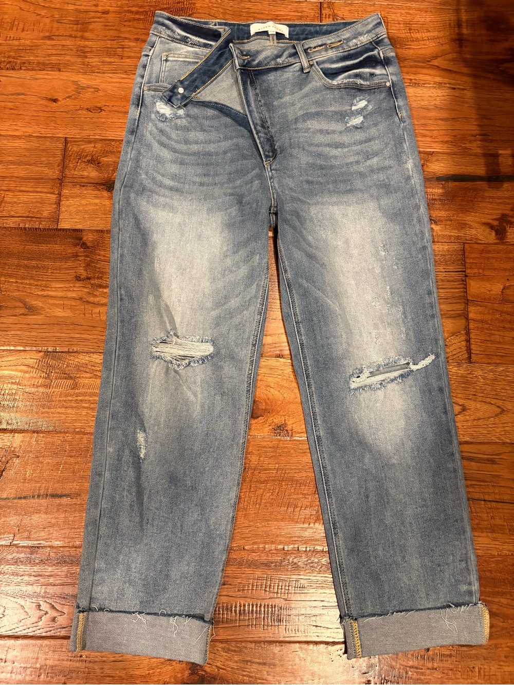 Risen Los Angeles Distressed Crossover Waist Jeans – Size 11/30